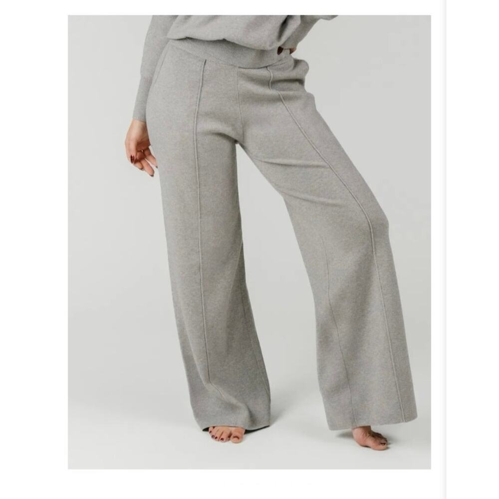 NWT! Womens Zyia Active Gray Knit Jessiba Wide Leg Pants size L